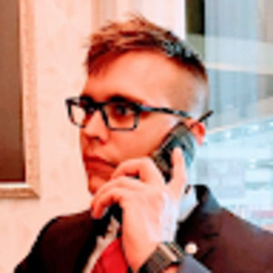 Meet your Posher, Dustin
